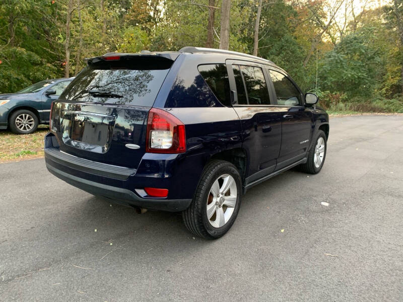 2017 Jeep Compass Latitude photo 6