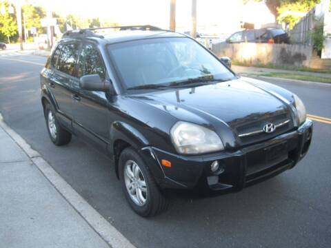 2006 Hyundai Tucson for sale at Top Choice Auto Inc in Massapequa Park NY