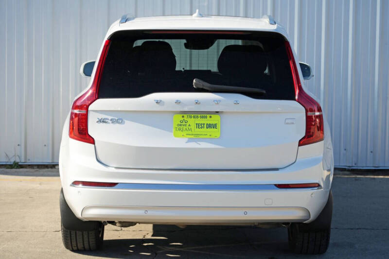 2022 Volvo XC90 Recharge T8 Inscription 7P