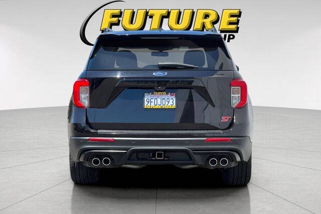 2022 Ford Explorer ST