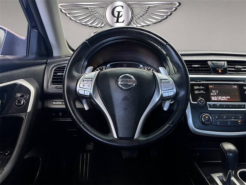 2016 Nissan Altima 2.5 SR