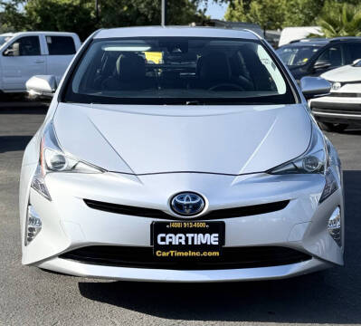 2016 Toyota Prius Three