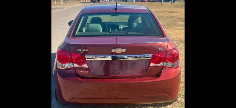 2012 Chevrolet Cruze 1LT photo 9