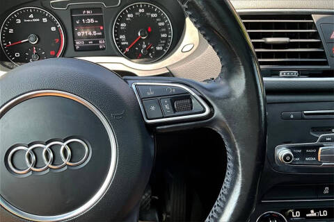 2017 Audi Q3 2.0T quattro Prestige