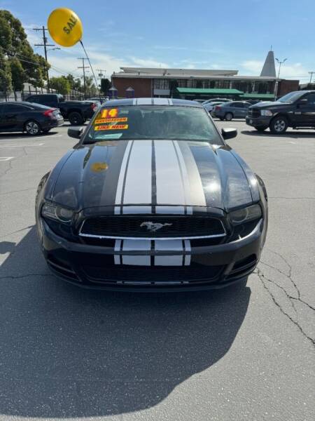 2014 Ford Mustang for sale at UNITED AUTO MART CA in Arleta CA