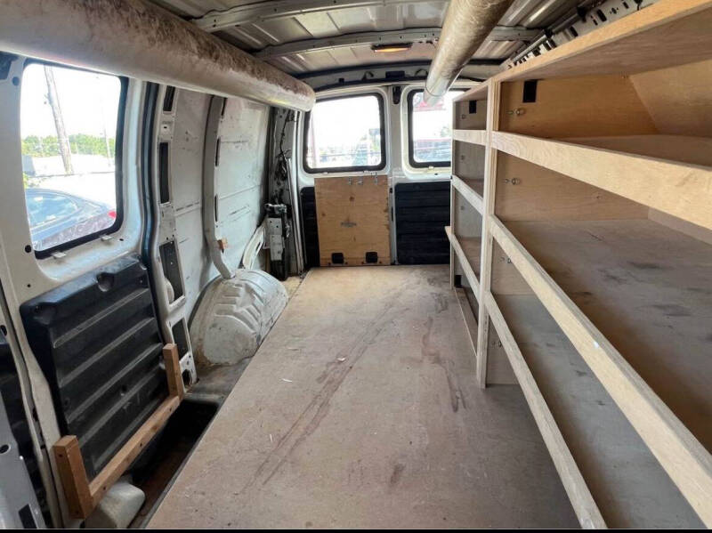 2013 Chevrolet Express 2500