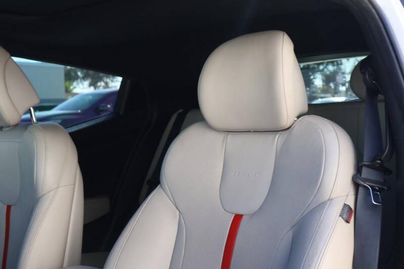 2019 Hyundai Veloster Turbo Ultimate