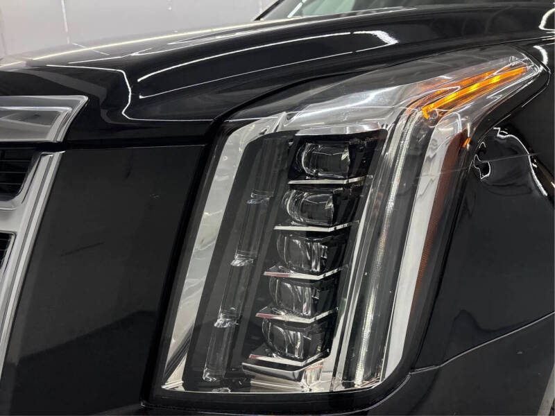 2020 Cadillac Escalade ESV Premium Luxury