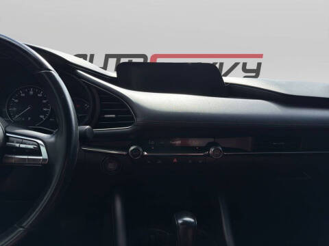 2022 Mazda Mazda3 Hatchback Carbon Edition