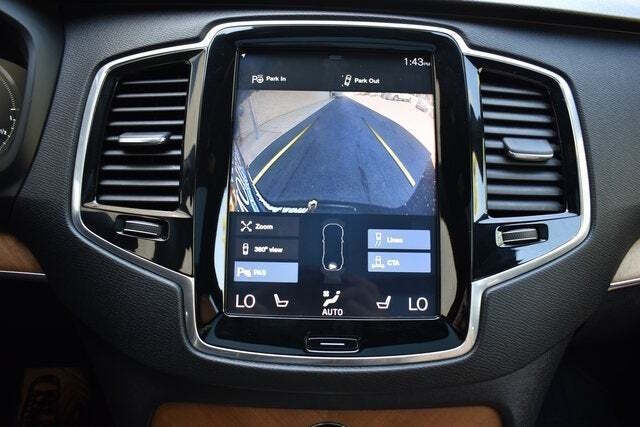 2018 Volvo XC90 T8 eAWD Inscription