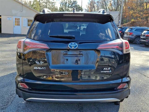 2016 Toyota RAV4 Hybrid XLE