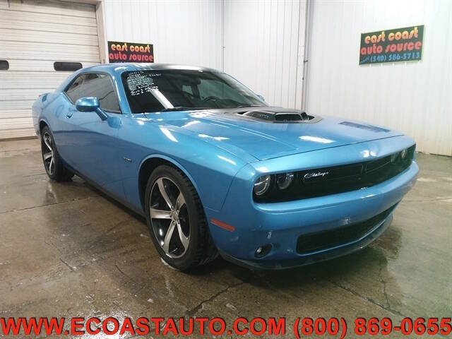 2015 Dodge Challenger R/T's photo