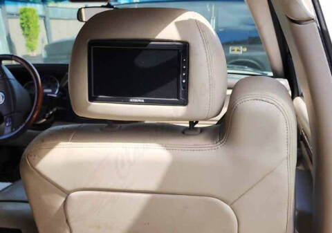 2004 Cadillac Escalade