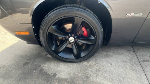 2014 Dodge Challenger SXT