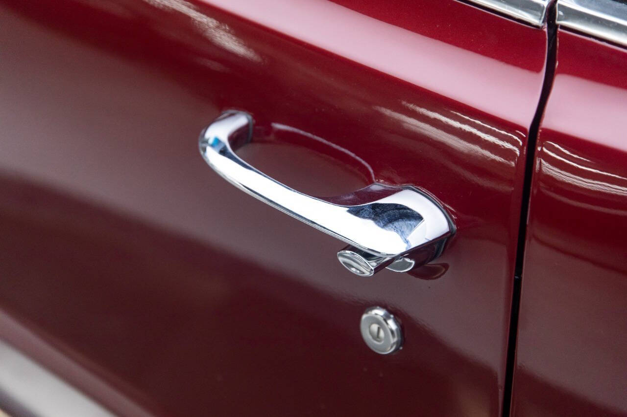 1965 Pontiac GTO 32