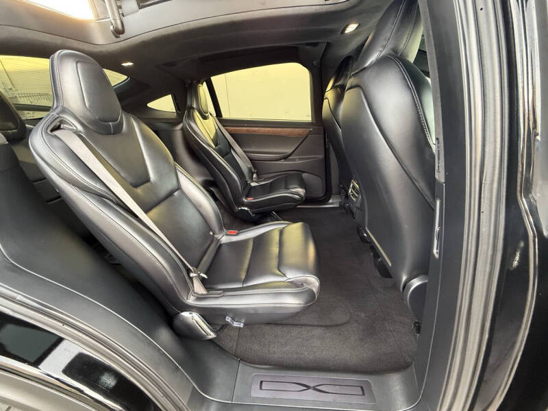 2020 Tesla Model X Long Range Plus