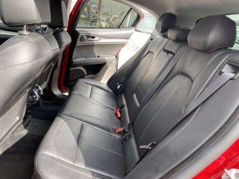 2018 Alfa Romeo Stelvio Sport