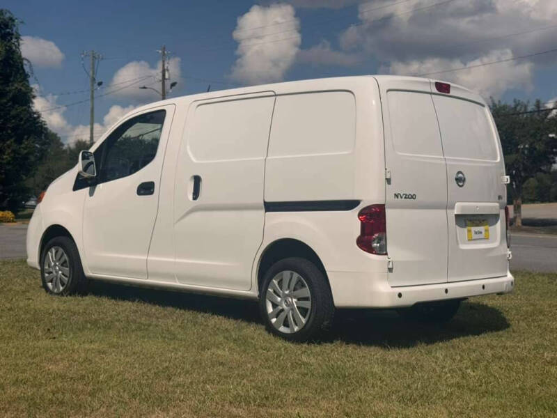2020 Nissan NV200