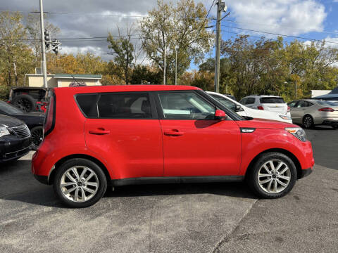 2018 Kia Soul +