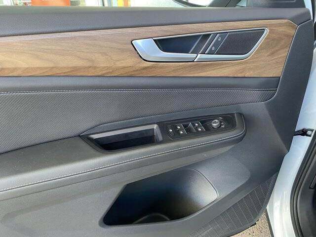 2025 Volkswagen Atlas SE 4Motion