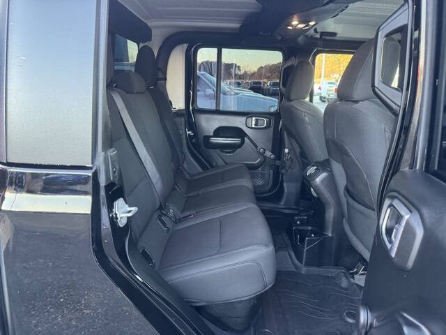 2020 Jeep Gladiator Sport