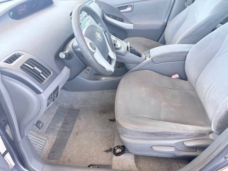 2010 Toyota Prius I