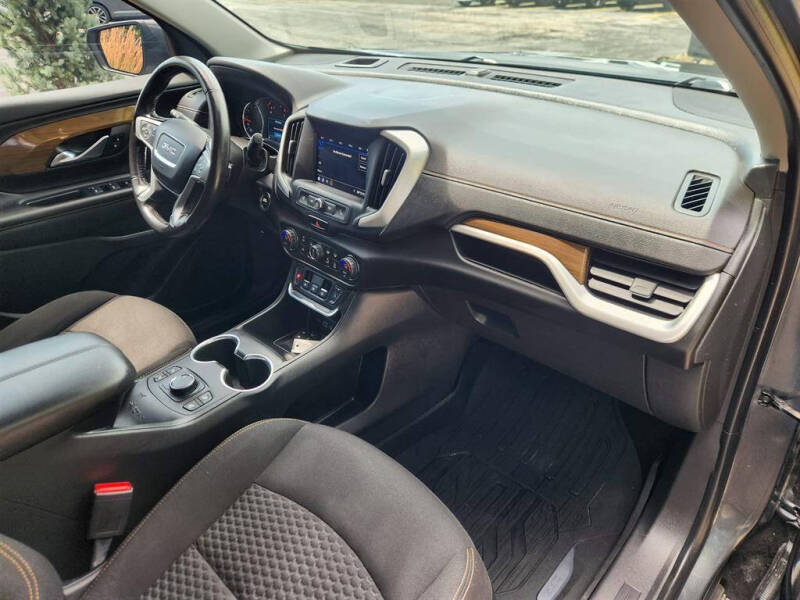 2020 GMC Terrain SLE