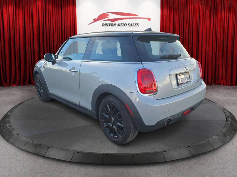 2015 MINI Hardtop 2 Door Cooper