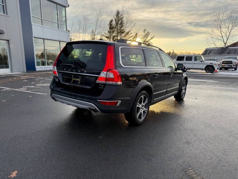 2015 Volvo XC70 T6 Platinum
