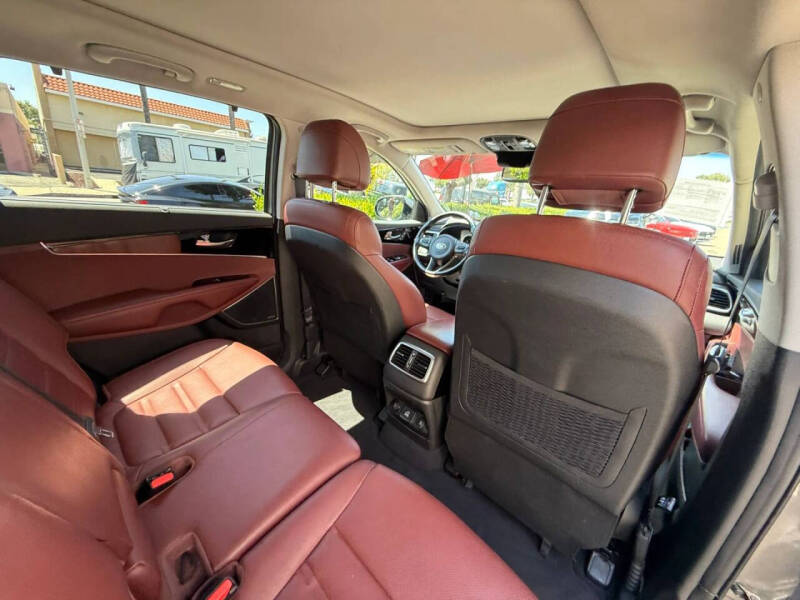 2017 Kia Sorento SX V6