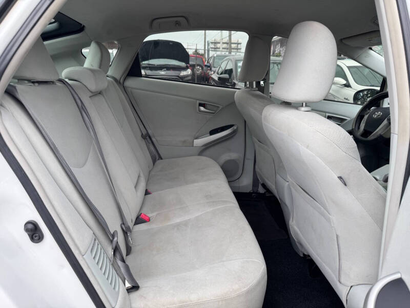 2012 Toyota Prius One