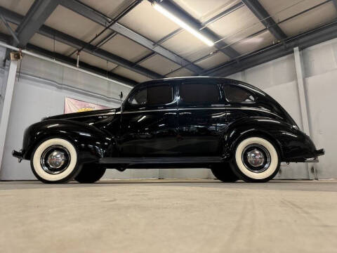 1940 Ford Deluxe