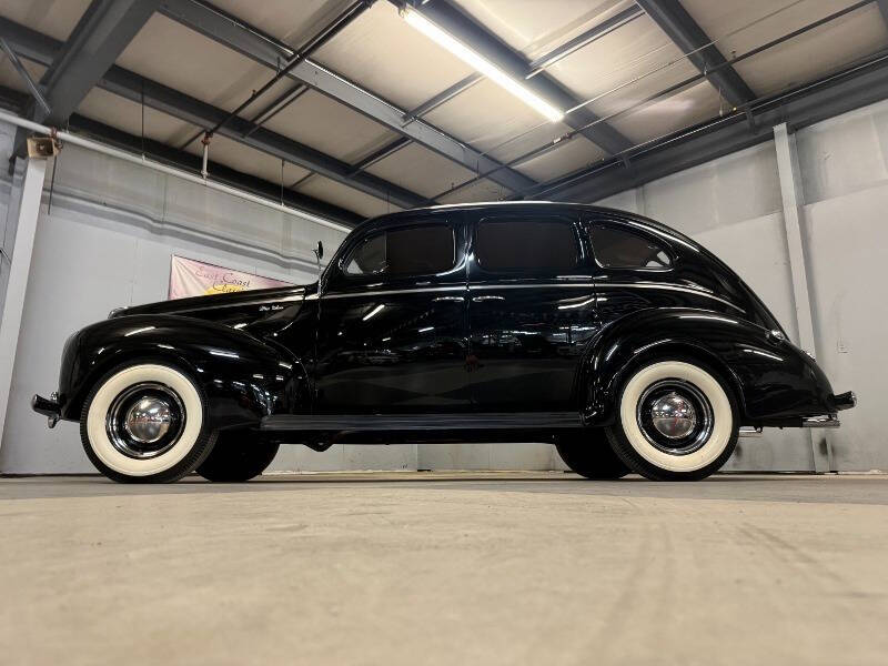1940 Ford Deluxe