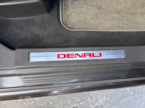 2013 GMC Acadia Denali