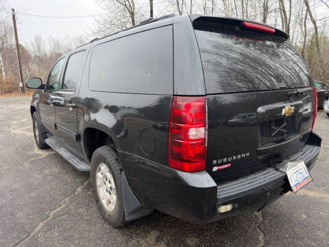 2011 Chevrolet Suburban LS