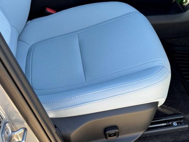 2025 Volvo EX30 Twin Ultra