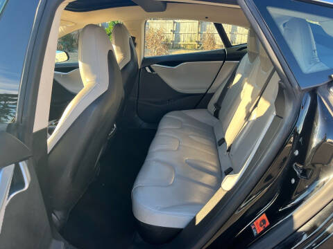 2014 Tesla Model S 60