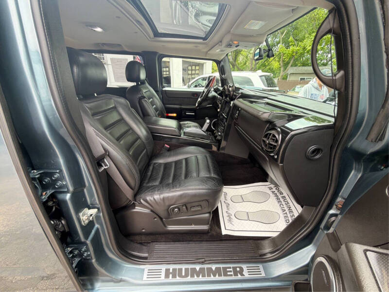 2005 HUMMER H2
