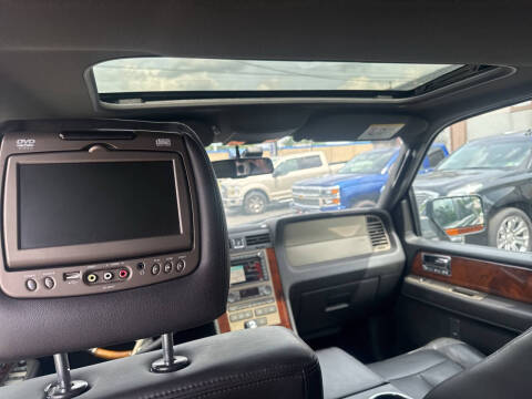 2012 Lincoln Navigator