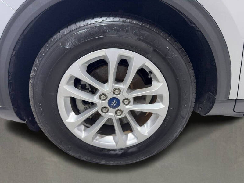 2021 Ford Escape Hybrid SE