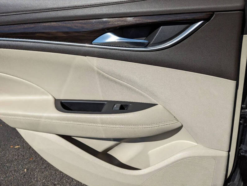 2017 Buick LaCrosse Essence