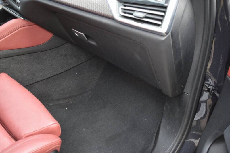 2022 BMW X6 xDrive40i