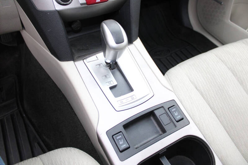 2012 Subaru Outback 3.6R Premium