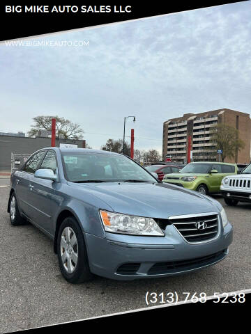 2009 Hyundai Sonata for sale at BIG MIKE AUTO SALES LLC in Lincoln Park MI