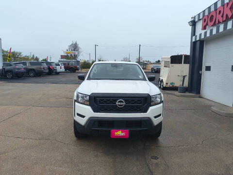 2022 Nissan Frontier S