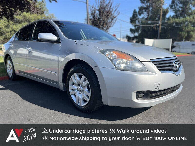 2009 nissan altima silver