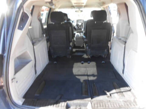 2012 Chrysler Town and Country Touring