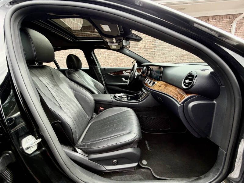 2017 Mercedes-Benz E-Class E 300 4MATIC