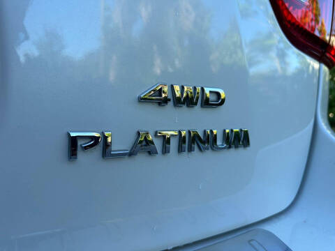 2017 Nissan Pathfinder Platinum