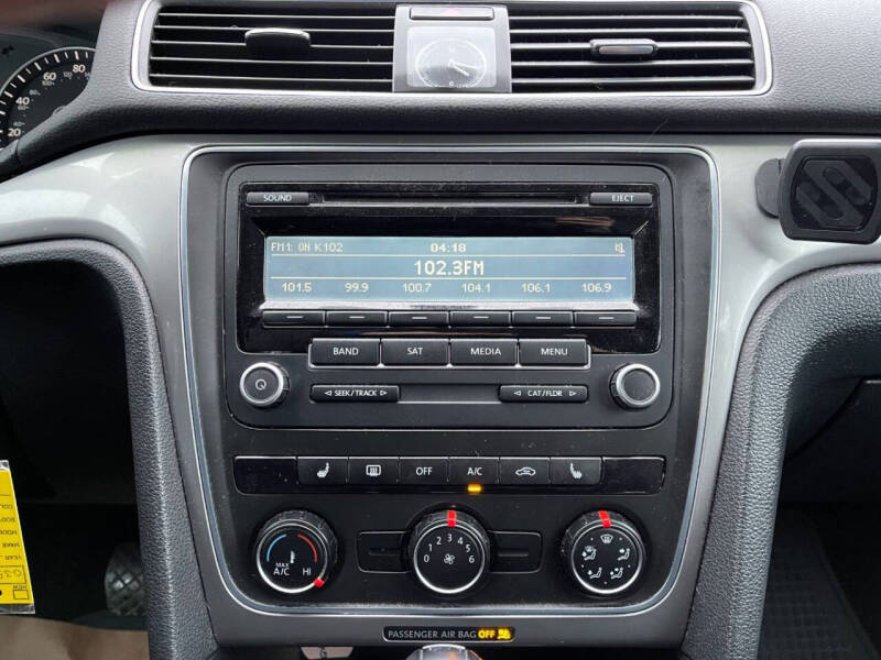 2014 Volkswagen Passat